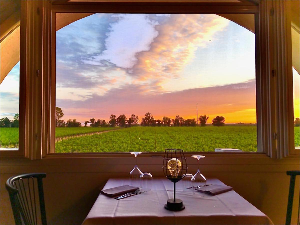 リド・ディ・スピーナ Agriturismo La Confinaヴィラ エクステリア 写真